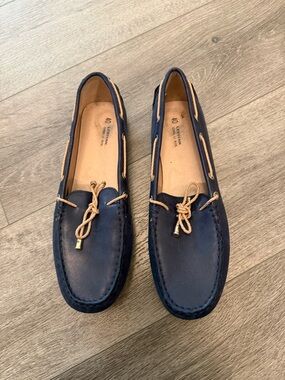Geox Leeiyan Leather Navy Blue Loafers with Tan Laces Size 40 Boat Shoes
